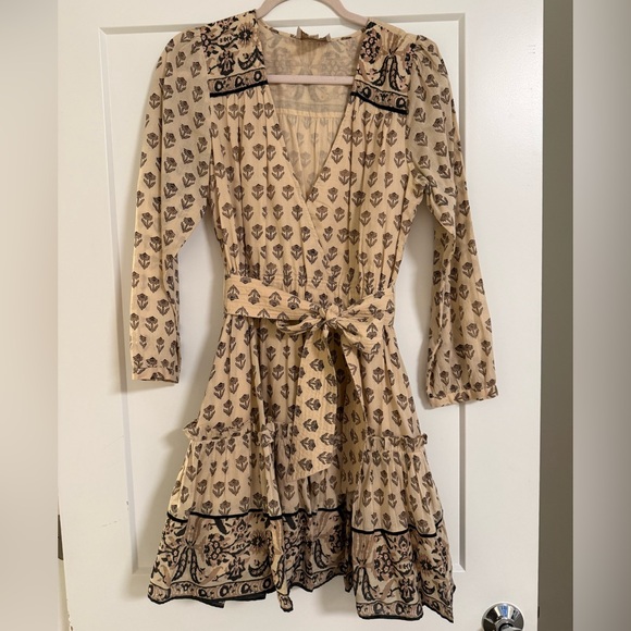 Cleobella Dresses & Skirts - Cleobella Beige Floral Long Sleeve Dress